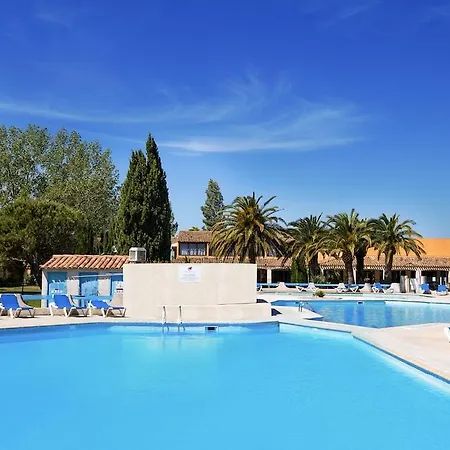 Sowell Residences Les Mazets 2* Arlés