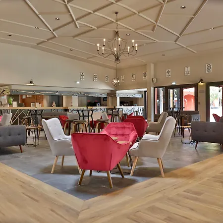 Sowell Residences Les Mazets Resort Arlés